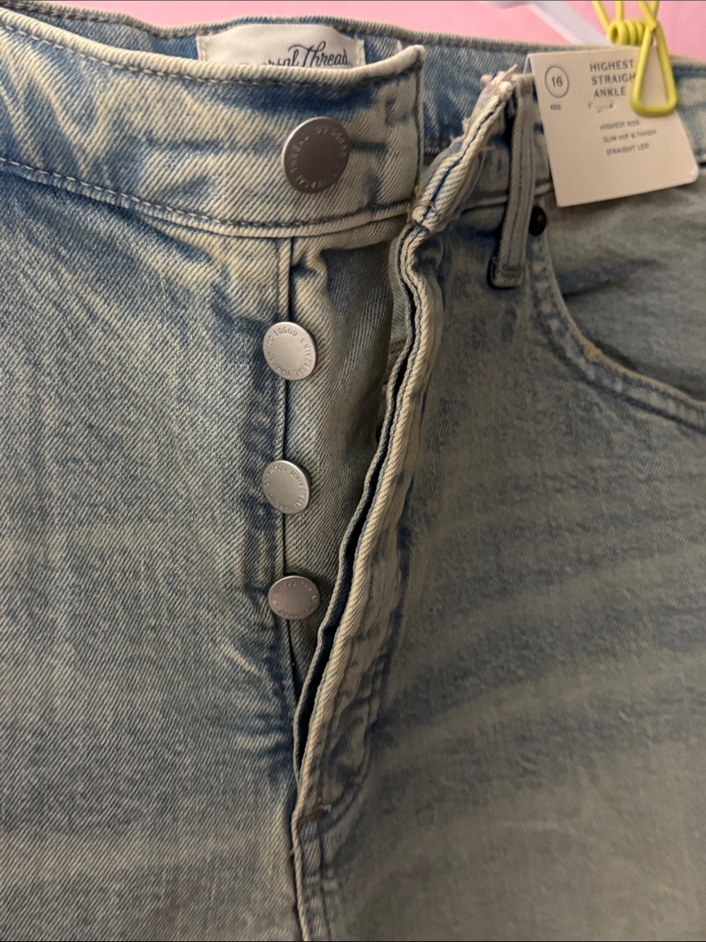 Universal Thread Light Blue - Picture 3 of 7